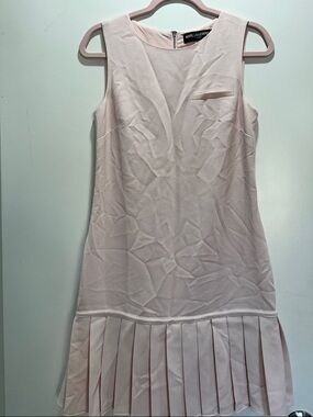Karl Lagerfeld Light Pink Sleeveless Pleated-Hem Mini Dress
